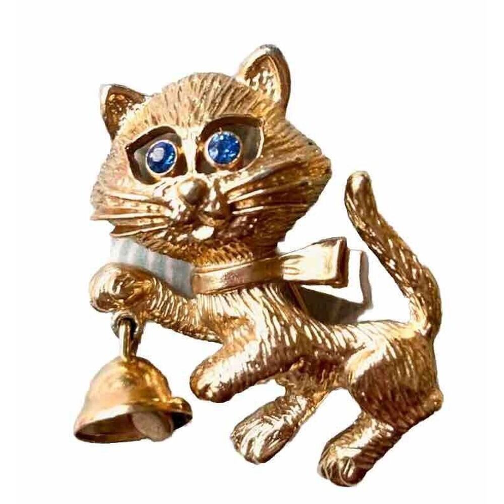 VINTAGE SIGNED AVON GOLD TONE BLUE EYED KITTY CAT BROOCH,FIGURAL,JINGLE BELL,PIN